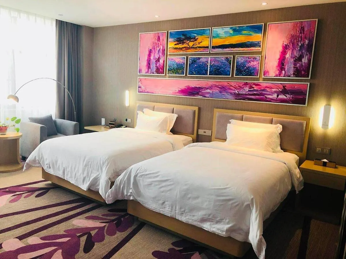 Lavande Hotel Zhengzhou Economic Zone International Logistics Park 3*,  China